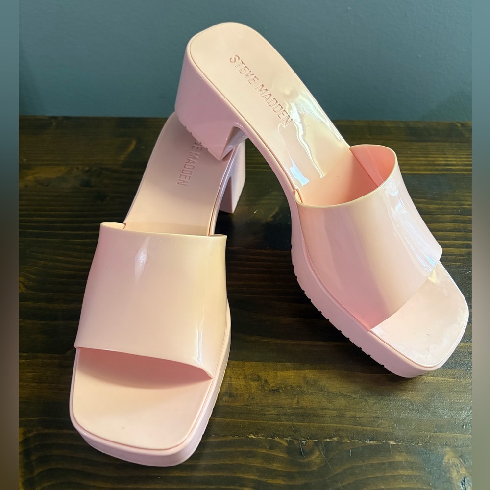 Steve Madden Harlan Pink Slide Block Heels Size 9